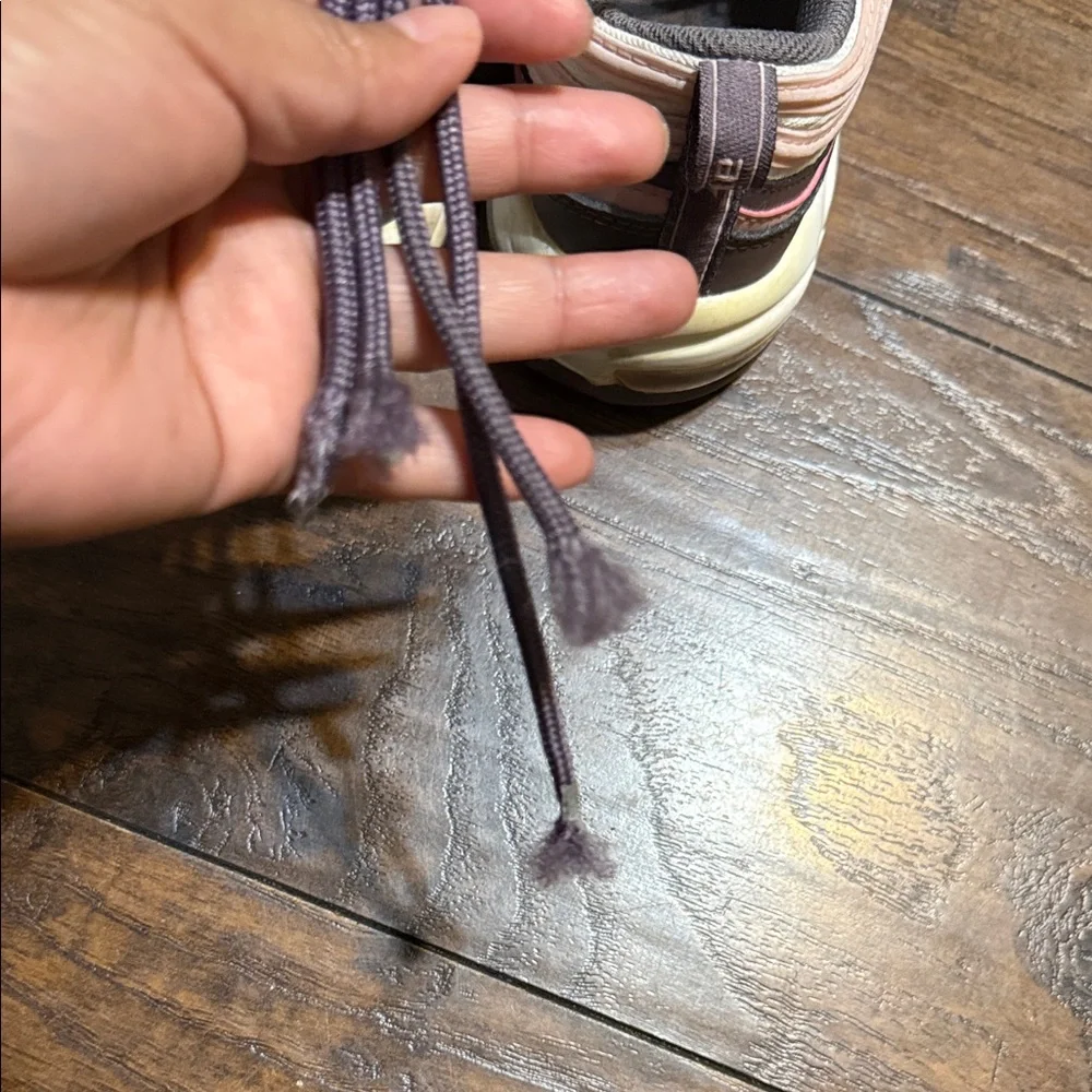 Nike Kids Sneakers in Pink and Brown Tones
